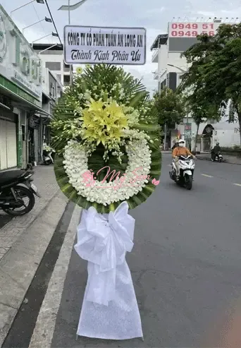Hoa Chia Buồn-HCB30